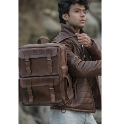 Dulles Crazy Horse Leather Laptop Backpack