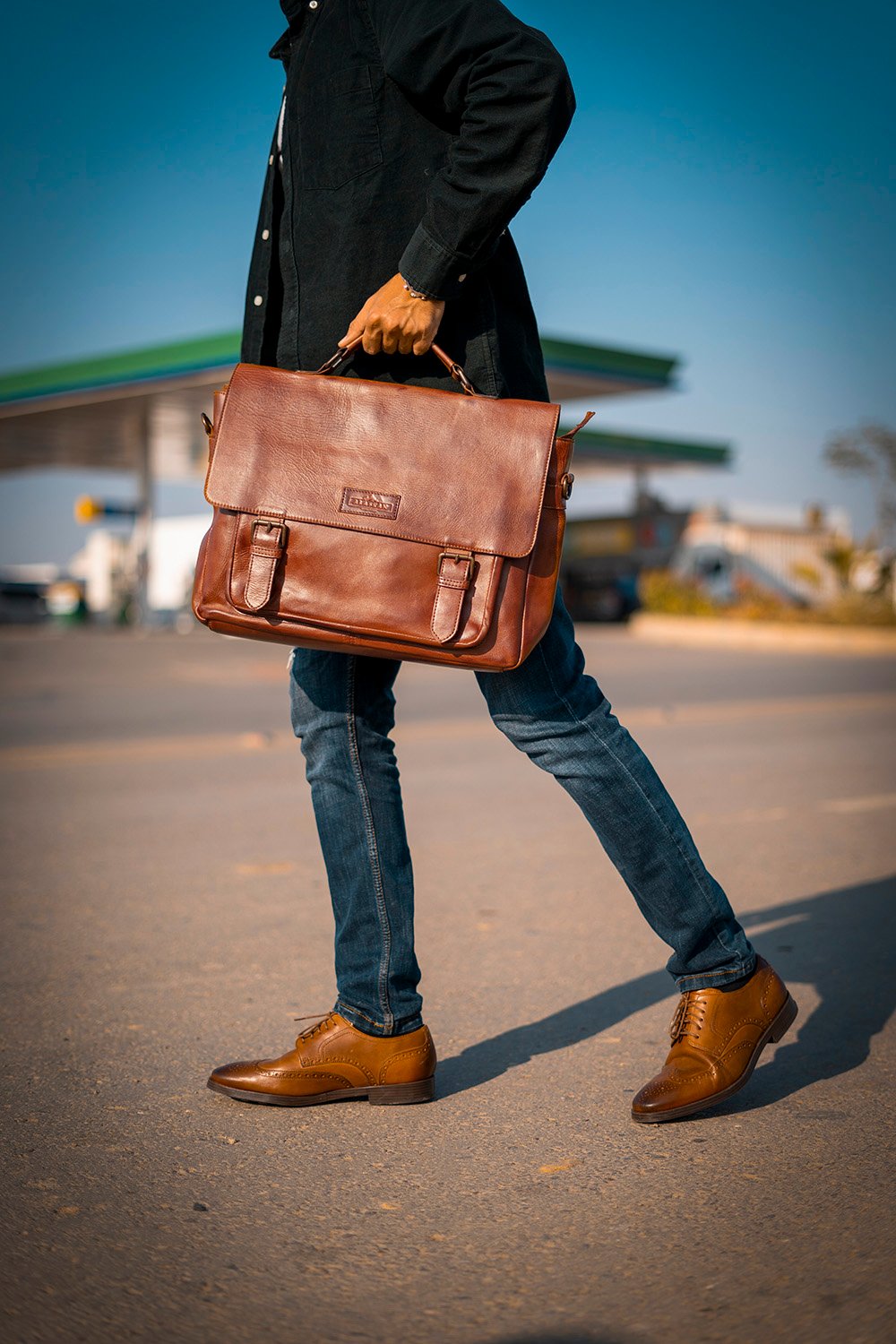 Petra Leather Laptop Messenger Bag