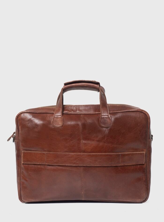 Albert_Classic_Brown_Leather_Laptop_Briefcase203.jpg Albert_Classic_Brown_Leather_Laptop_Briefcase203.jpg