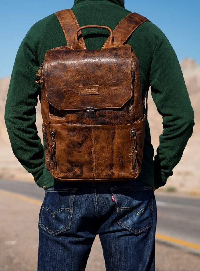 Alzarro-Old-School-Vintage-Leather-Backpack-1.jpg Alzarro-Old-School-Vintage-Leather-Backpack-1.jpg