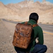 Alzarro-Old-School-Vintage-Leather-Backpack-2.jpg