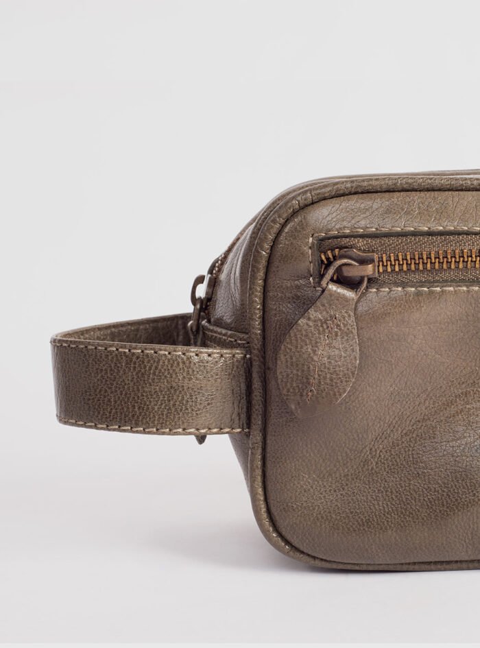 Arthur-Leather-Shaving-Bag201.jpg Arthur-Leather-Shaving-Bag201.jpg