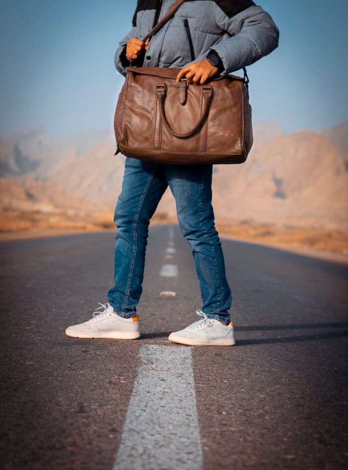 Bison-Leather-Holdall7201.jpg Bison-Leather-Holdall7201.jpg