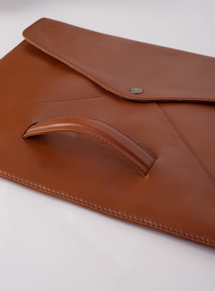 Charles-Brown-Leather-Laptop-Sleeve203.jpg Charles-Brown-Leather-Laptop-Sleeve203.jpg