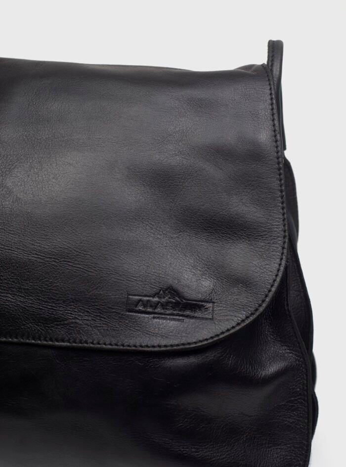 Class-Satchel-Messenger-Bag209.jpg Class-Satchel-Messenger-Bag209.jpg