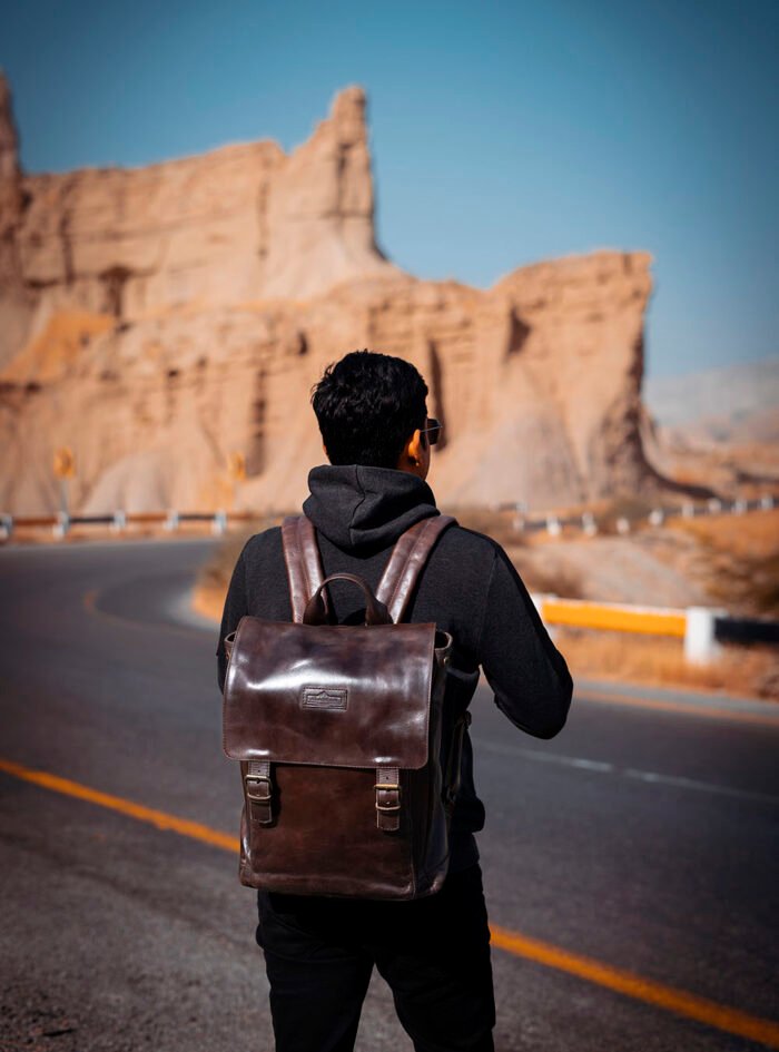 Clayton-Vintage-Crazy-Horse-Leather-Backpack10201.jpg Clayton-Vintage-Crazy-Horse-Leather-Backpack10201.jpg