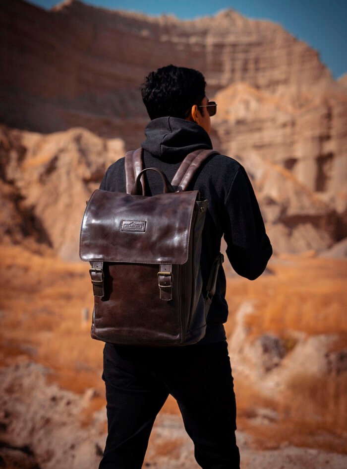 Clayton-Vintage-Crazy-Horse-Leather-Backpack10205.jpg Clayton-Vintage-Crazy-Horse-Leather-Backpack10205.jpg