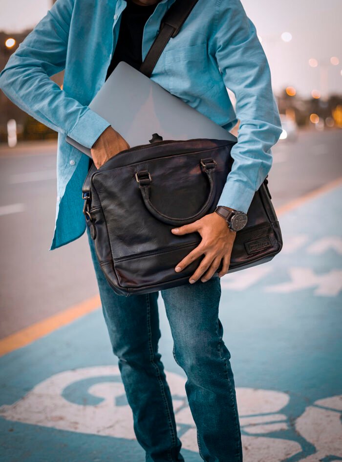 Crawley-Leather-Laptop-bag76.jpg Crawley-Leather-Laptop-bag76.jpg