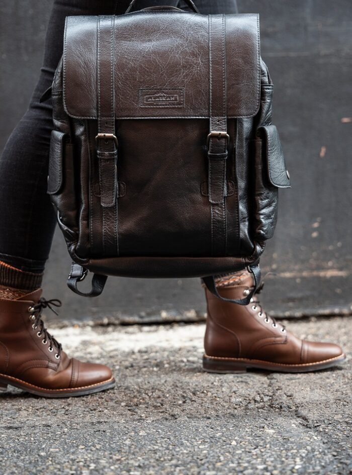 Darren-Black-LEather-Lifestyle-1.jpg Darren-Black-LEather-Lifestyle-1.jpg