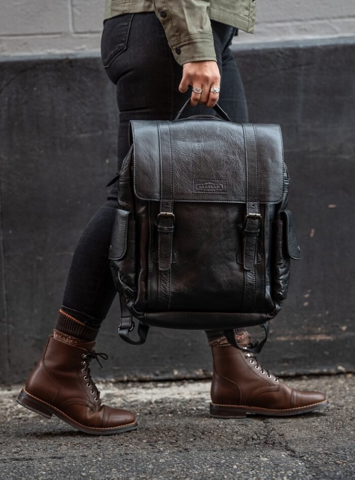 Darren-Black-LEather-Lifestyle-2.jpg Darren-Black-LEather-Lifestyle-2.jpg