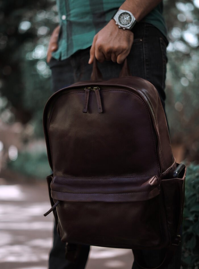 Dean-Brown-Leather-Book-Bag-Outdoor203.jpg Dean-Brown-Leather-Book-Bag-Outdoor203.jpg