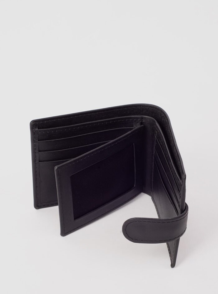 Fisher-Black-Bifold-Wallet4.jpg Fisher-Black-Bifold-Wallet4.jpg