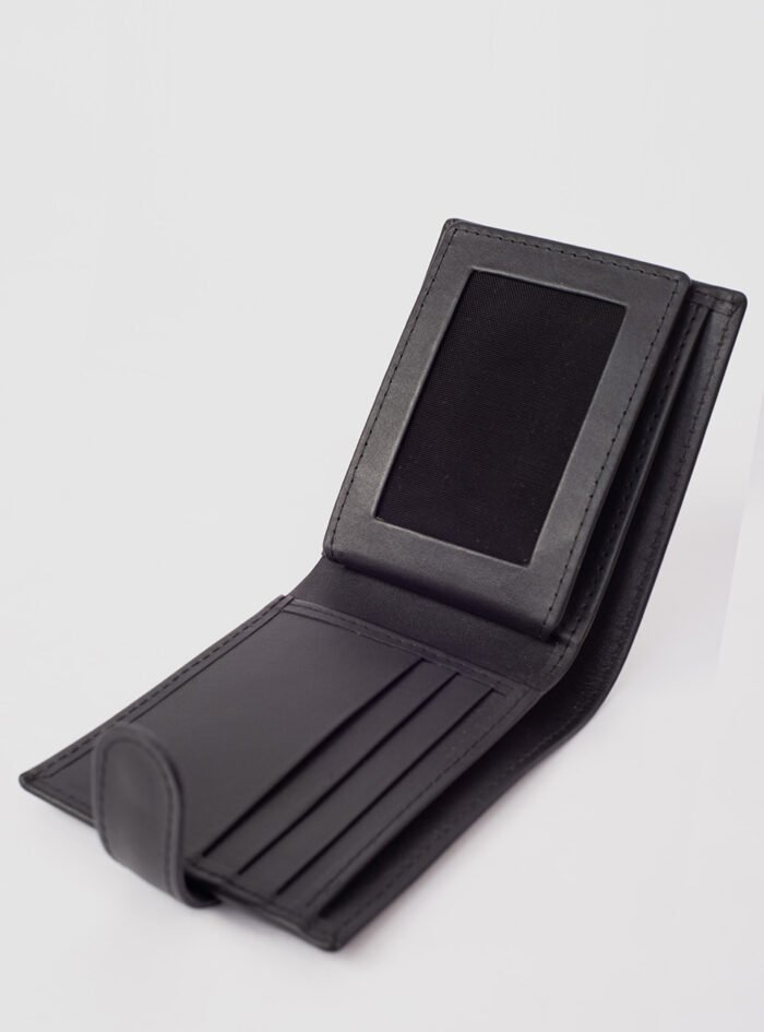 Fisher-Black-Bifold-Wallet8.jpg Fisher-Black-Bifold-Wallet8.jpg