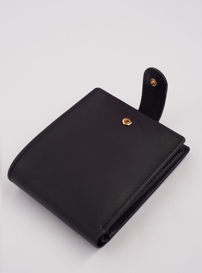 Fisher-Black-Bifold-Wallet9.jpg Fisher-Black-Bifold-Wallet9.jpg
