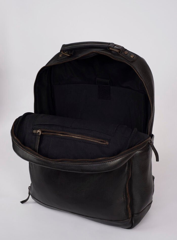 Flint-Black-Leather-Everyday-Carry-Backpack205.jpg Flint-Black-Leather-Everyday-Carry-Backpack205.jpg