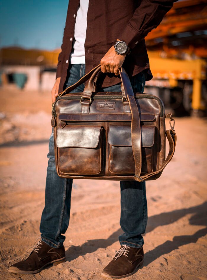 Franklin-Crazy-Horse-Leather-Briefcase7202.jpg Franklin-Crazy-Horse-Leather-Briefcase7202.jpg