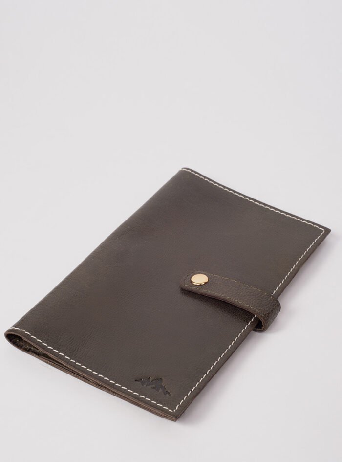 Kingsley-Passport-Leather-Wallet3.jpg Kingsley-Passport-Leather-Wallet3.jpg