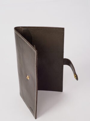 Kingsley-Passport-Leather-Wallet7.jpg