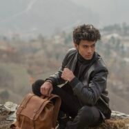 Moss-Distressed-Leather-Backpack-style5