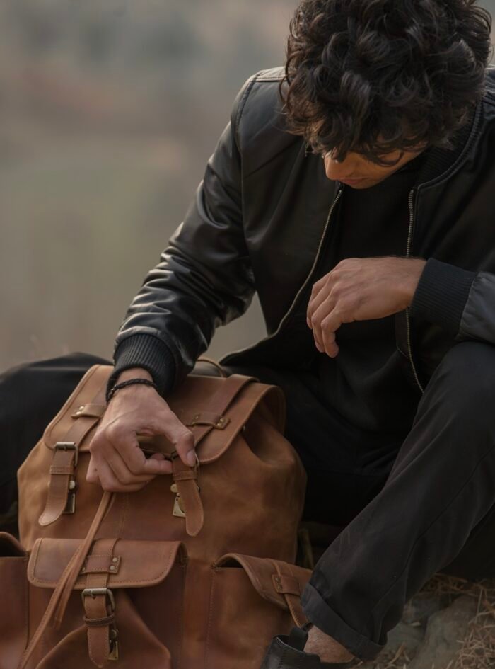 Moss-Distressed-Leather-Backpack-style9 Moss-Distressed-Leather-Backpack-style9