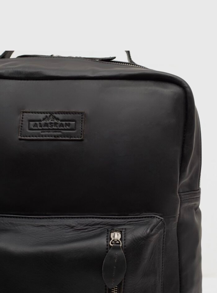 Patrick-crazy-horse-black-backpack202-.jpg Patrick-crazy-horse-black-backpack202-.jpg
