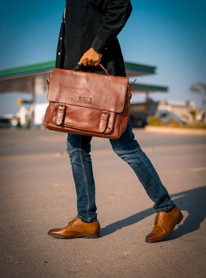 Petra-Brown-Leather-Messenger-Bag208203.jpg Petra-Brown-Leather-Messenger-Bag208203.jpg