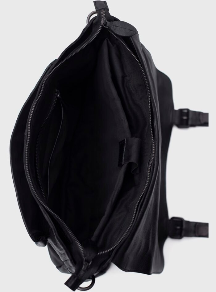 Petra20Black20Leather20Laptop20Messenger20Bag201.jpg Petra20Black20Leather20Laptop20Messenger20Bag201.jpg