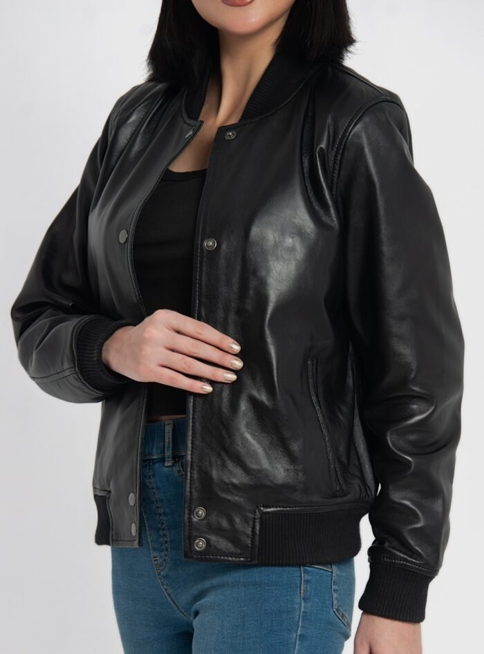 Trisha20black20leather20bomber20jacket205.jpg Trisha20black20leather20bomber20jacket205.jpg