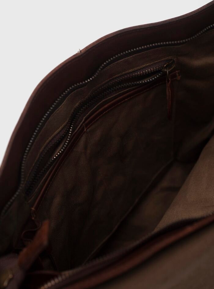 Wolf-Military-Satchel20206.jpg Wolf-Military-Satchel20206.jpg