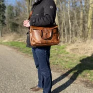 an-Schultz-Brown-Leather-Briefcase-1.webp