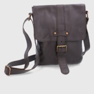 Woodpecker vintage crossbody bag (1)