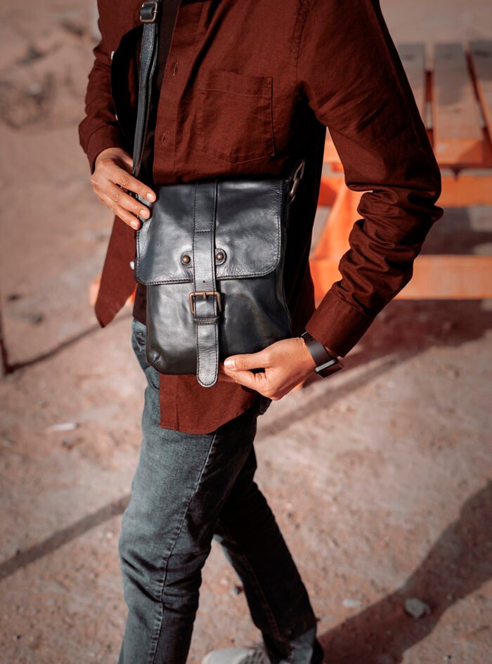 Woodpecker vintage crossbody bag5 (3) Woodpecker vintage crossbody bag5 (3)